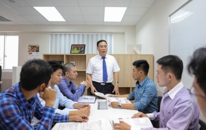 Professor Nguyen Dinh Duc – the aspiring educator who led the Vietnamese emerging generation to the global scientific world